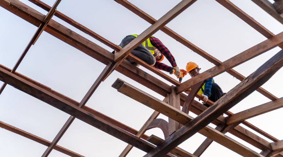 Professional residential roofers in Shreve, OH